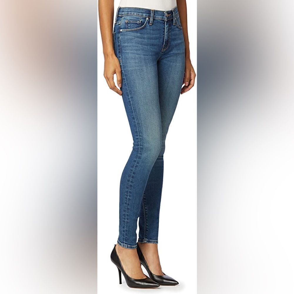 Hudson Nico Mid-Rise Supper Skinny Ankle Jean in Mald